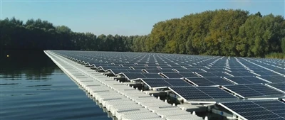 Duitsland onthult het grootste drijvende fotovoltaïsche energiesysteem in Bad...